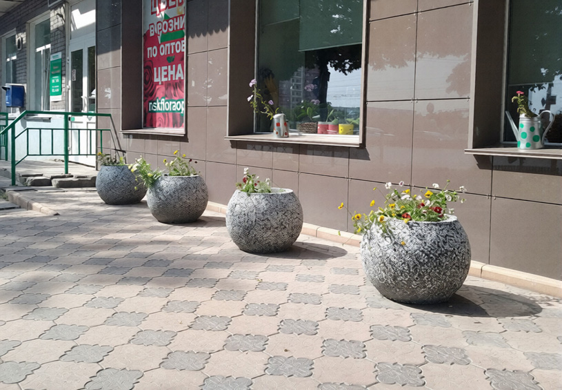бетонный вазон